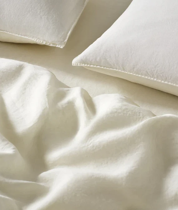 Capa de Edredom King de Linho Creme Brooklinen – Roupa de Cama Macia, Respirável e Chique para Casa - Imagem 2 de 4