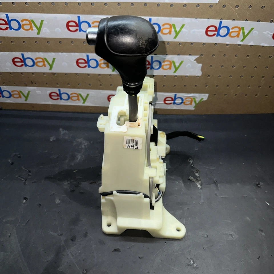 Kia Óptimos 2015 At Floor Gear Shifter Assembly OEM - Image 2 of 4