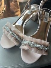 Badgley Mischka Womens Talitha Heeled Bridal Sandal Blush Pink, Size 7 PreOwned