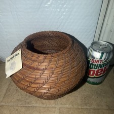 Vintage Pine Needle Basket Bowl, Hand Made, Round Brown Detailed NWT