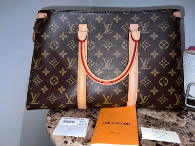 Louis Vuitton Soufflot NV MM MNG, New