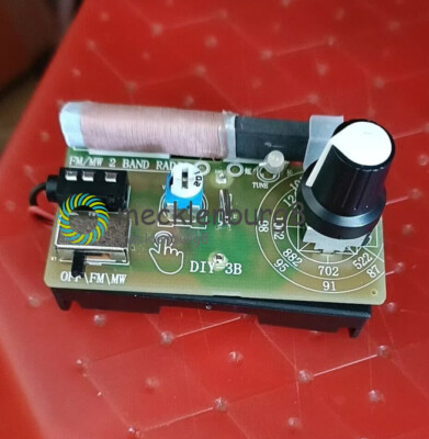 1PCS MW FM medium wave Headphone Radio AM FM 2 band 522-1620Mhz / 87-108Mhz