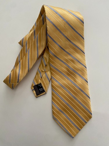 VALENTINO SILK TIE 60X3.5" WIDE.ITALY. - Picture 2 of 2
