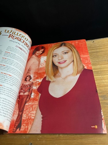 NEU OFFIZIELLES BUFFY THE VAMPIRE SLAYER 2003 JAHRBUCH Magazin BTVS ANGEL WILLOW + - Bild 9 von 10