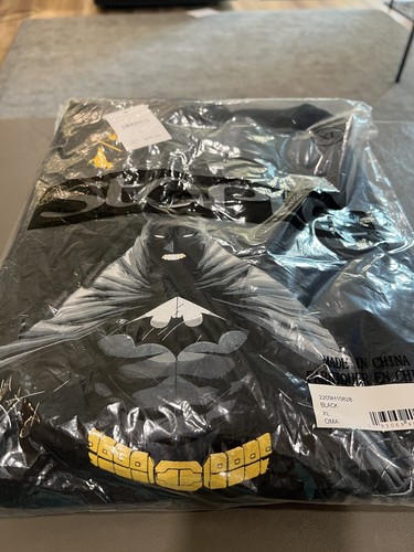Staple Pigeon X Batman Black Sweatshirt XL Brand New Sold Out - Picture 3 of 5