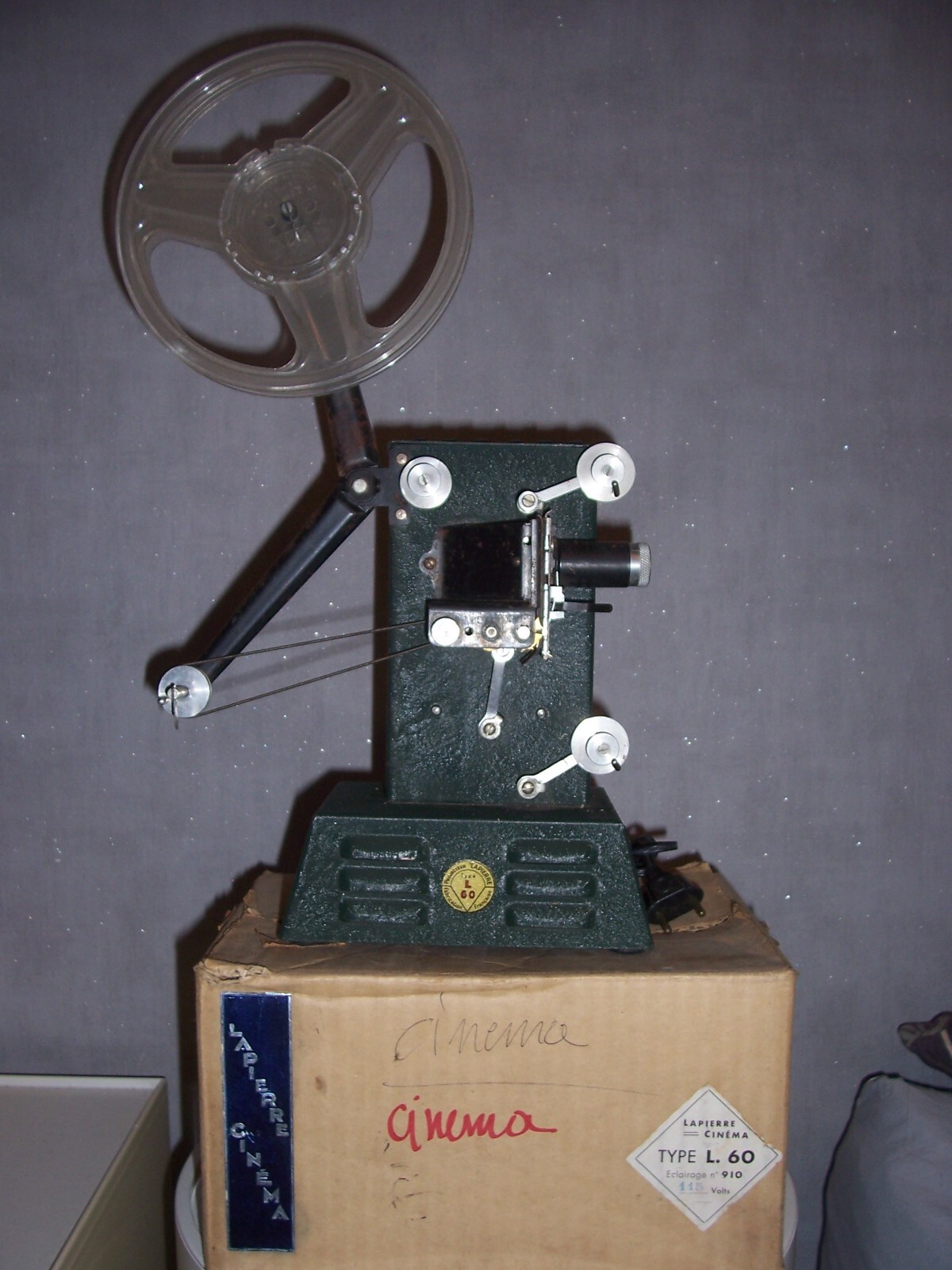Photo 1/8