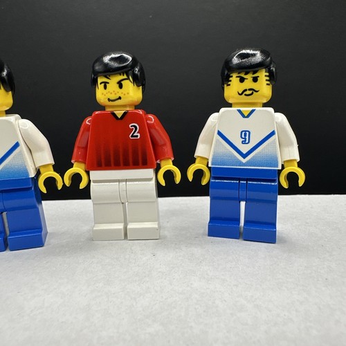 3 LEGO Minifigures soc083 SOCCER PLAYERS from set 3420 Championship Challenge II - Picture 3 of 6
