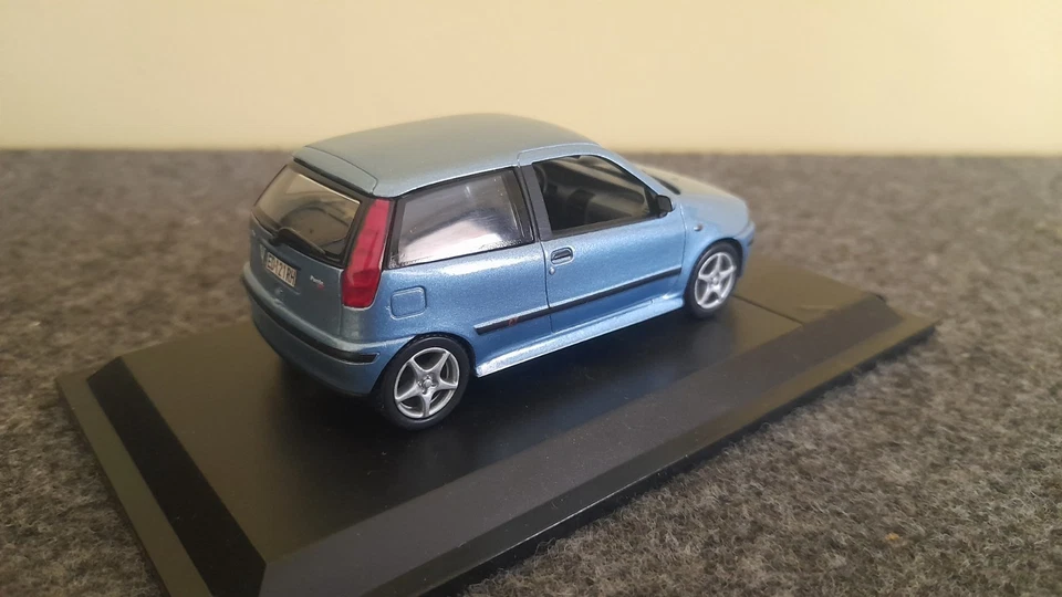 Modellino 1/43 Fiat Punto Gt - Sporting 1993 Norev (No 1/18) Blu Met. - Immagine 3 di 4