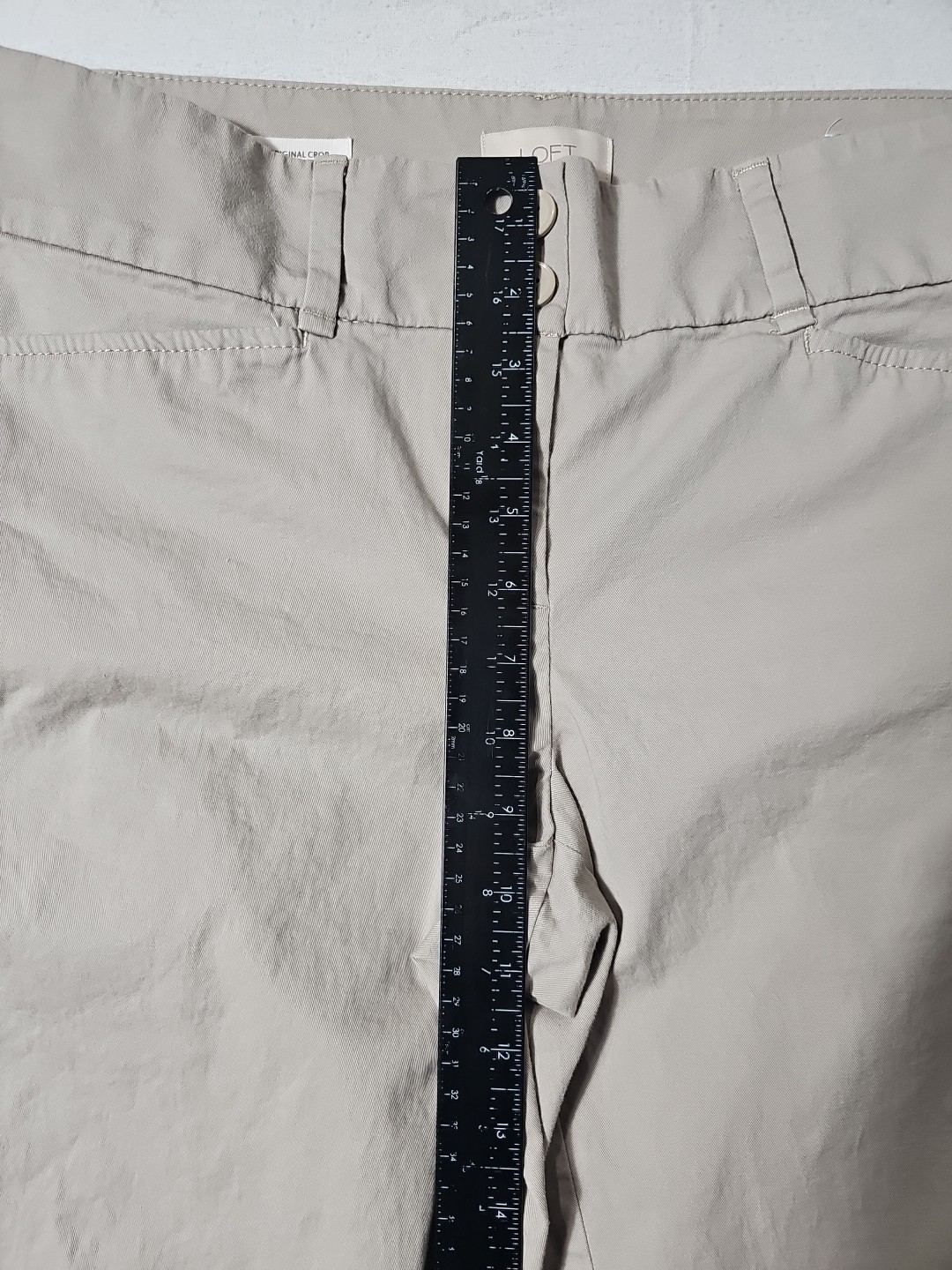 LOFT Outlet Origional Crop Pants Khaki Womens Size 8 Mid-Rise Slit Hem image 4