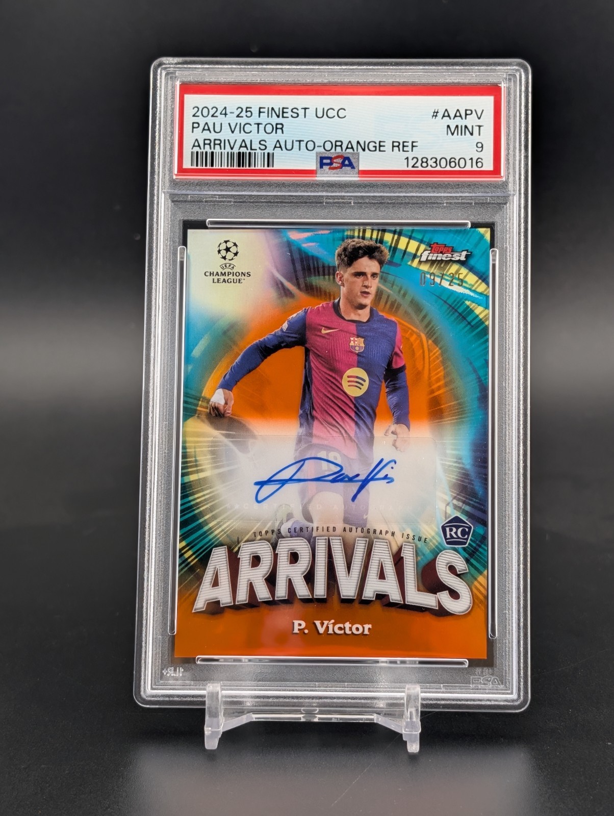 Pau Victor 2024-25 Topps Finest UCC Orange Refractor Auto /25 Rookie RC - PSA 9