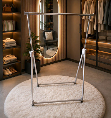 Garderobenständer freistehend auf Rollen Metall silber modern 100 112 cm