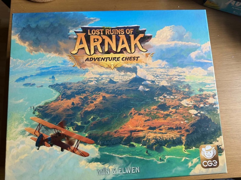 Lost Ruins Of Arnak Adventure Chest & Base game + All expansions.