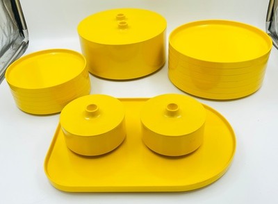 Heller Massimo Vignelli 19 Piece Yellow Dining Set MCM Vintage Plastic Melamine