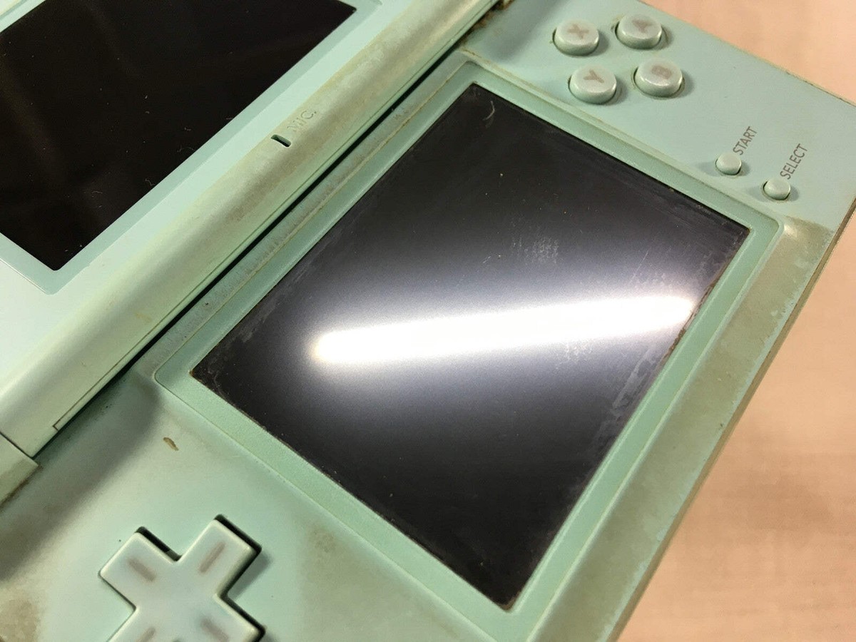 ニンテンドーDSlite Nintendo DS Lite Rare Asian Release + Extra Battery