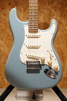 Squier by Fender Bullet Stratocaster Limited Edition Sonic Gray (no260908)