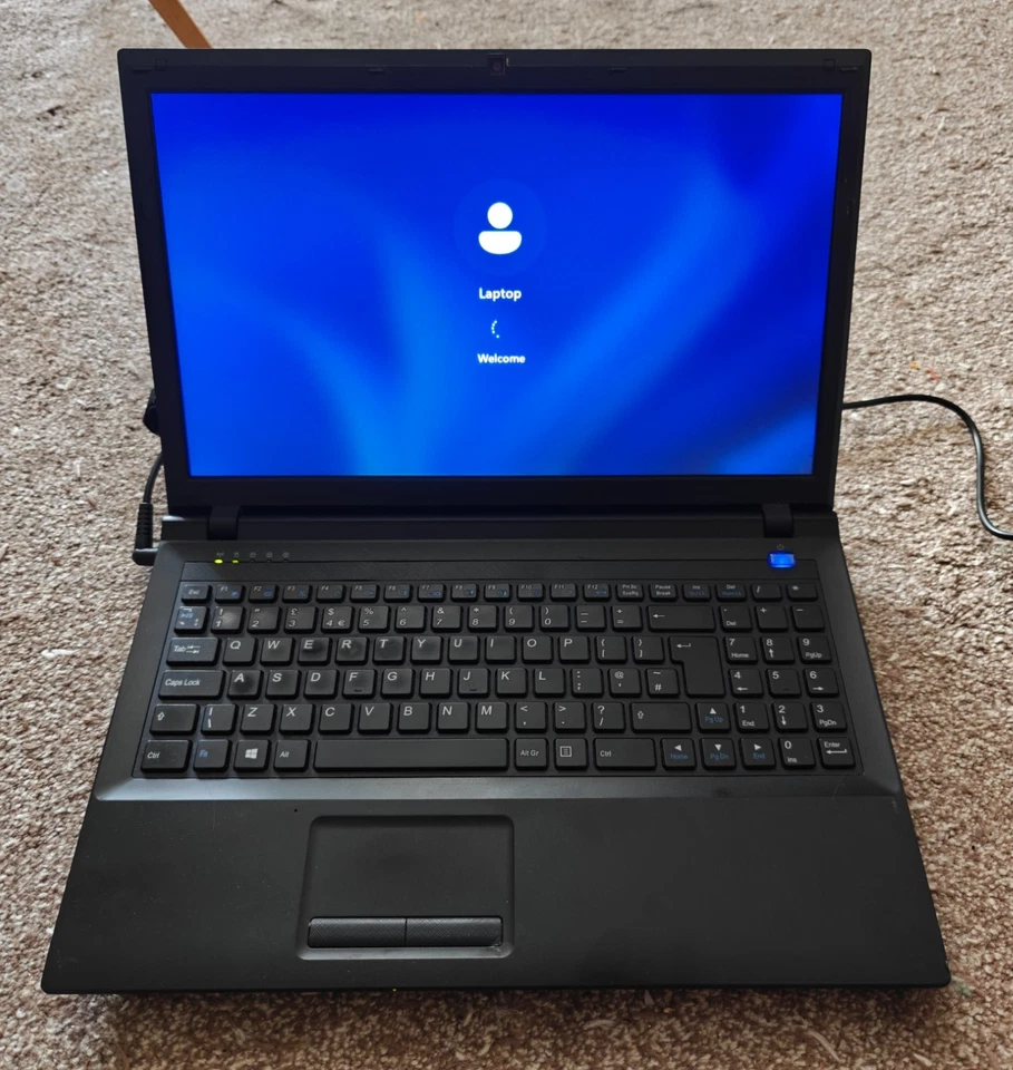 Clevo Terra Mobile 1512 Laptop i3 Windows 11 Webcam DVD SSD HDMI Gd Batt Cheap - Image 2 of 4