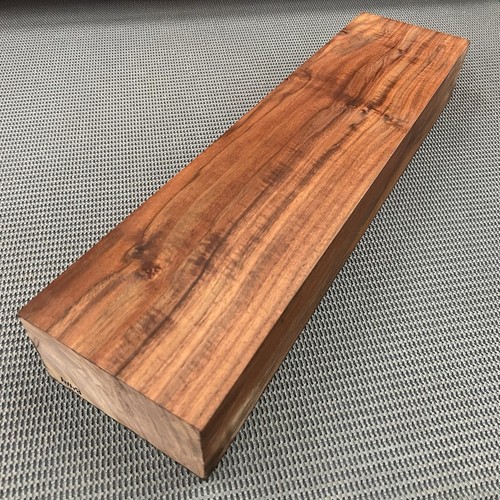 B414 Curly Bastogne Walnut Block Carving Craft Knife Handle Game Call 22.5" - 第 4/12 張圖片