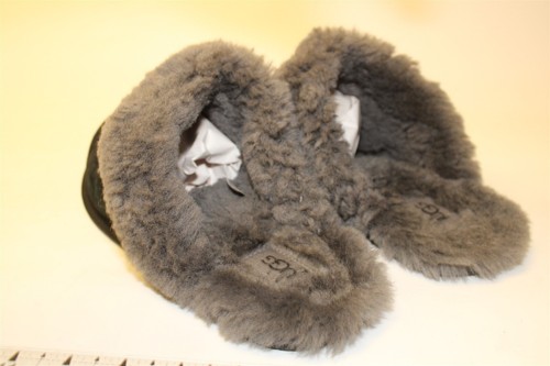 UGG Scuffette II Slippers Womens Size 12 43 Suede Shearling Flat Shoes 1106872 - Picture 9 of 24