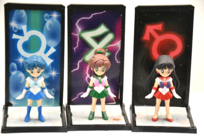 Bandai Sailor Moon  Sailor Mars Mercury  Pretty Guardian Figuren ca. 8cm  2015