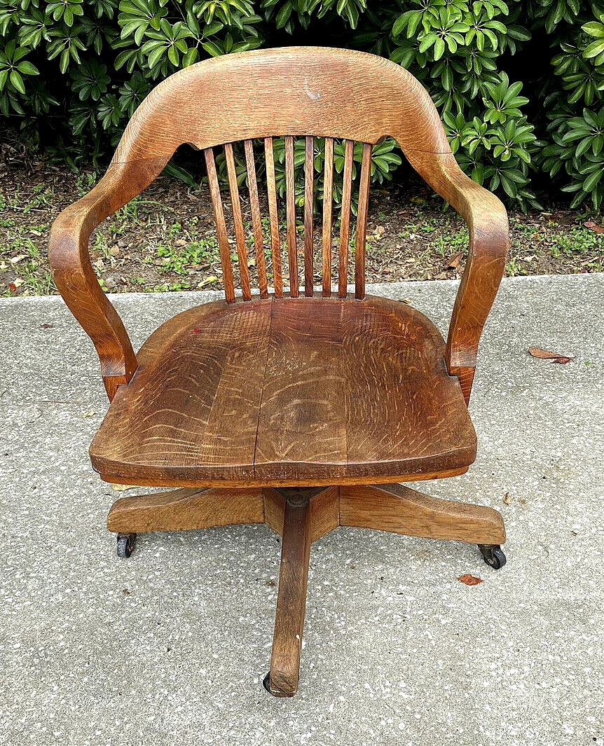 VTG Banker s Rolling Office Chair Marble Shattuck Office