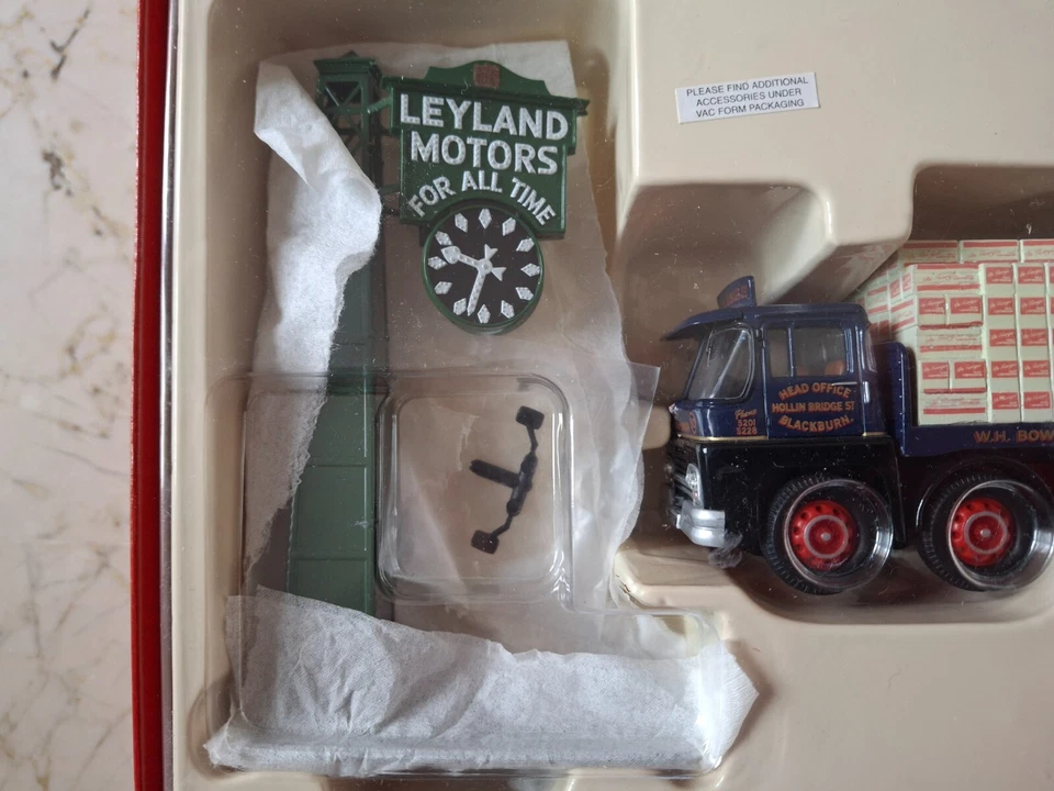 Camión plataforma Guy Invincible a 1/50 CORGI Passage of Time - Imagen 3 de 4