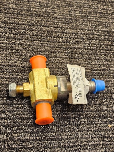 Emerson 200RB 4F3T 047508 Alco Solenoid Valve 5.6 Nominal Ton Refrigerant - Picture 6 of 9