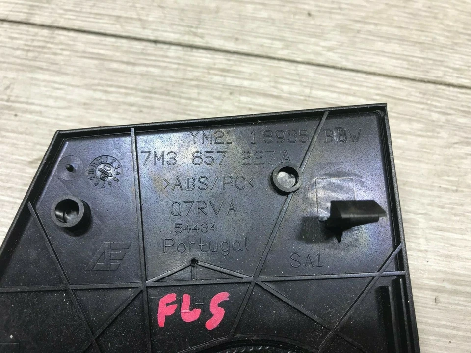 SEAT ALHAMBRA 2007 5DR FRONT LEFT SIDE SPEAKER GRILLE GRILL COVER 7M3857227A - Image 3 of 3