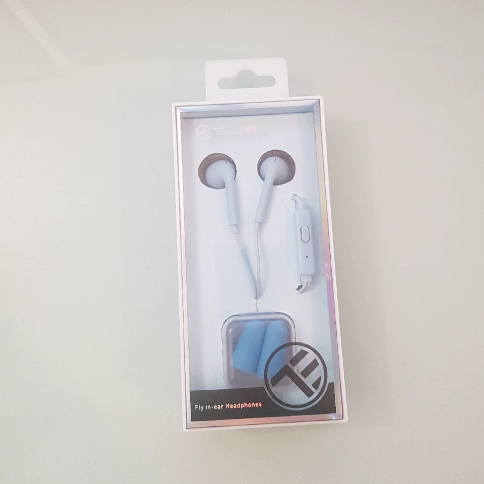 Écouteurs avec Microphone intégré TELLUR - Photo 1/4