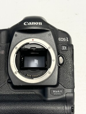 ★ キヤノン CANON EOS-1D Mark II ★ Amazon.com : Canon EOS-1D Mark II 8.2MP Digital SLR Camera