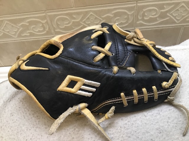 nike elite baseball glove