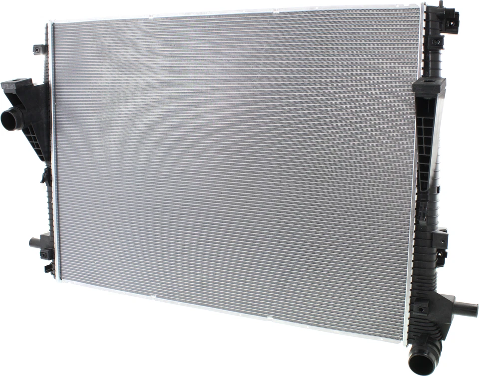 New Radiator For Ford F-450 Super Duty 2011-2016 - Image 2 of 4