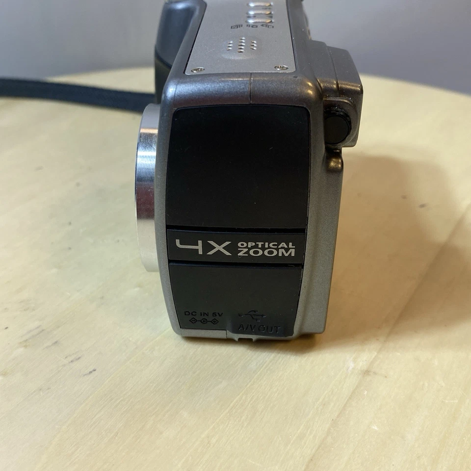 Kodak EasyShare DX7440 4.0MP Digital Camera Silver Tested - Image 4 of 4