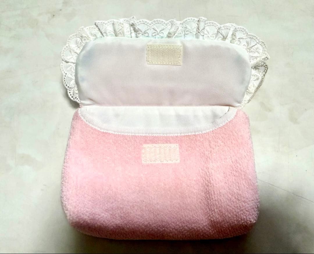 FEILER Animal Pattern Tissue Pouch Case Frill Pin… - image 2