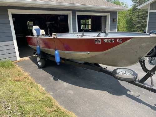 Alumarine Fishing Boat