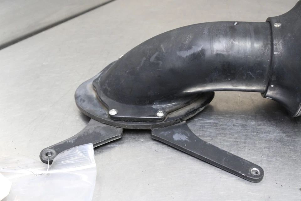 04-07 SHADOW AERO 750 VT750 RAM AIR INTAKE TUBE DUCT SPIKE FILTER CLEANER CONE Foto 2 de 4