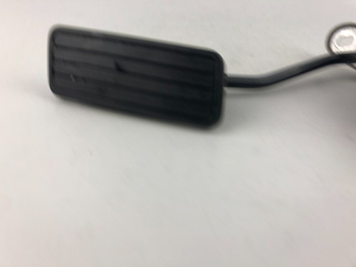 2004 - 2009 Subaru Outback Legacy Accelerator Gas Throttle Pedal Unit 36010AG061 - Picture 7 of 12