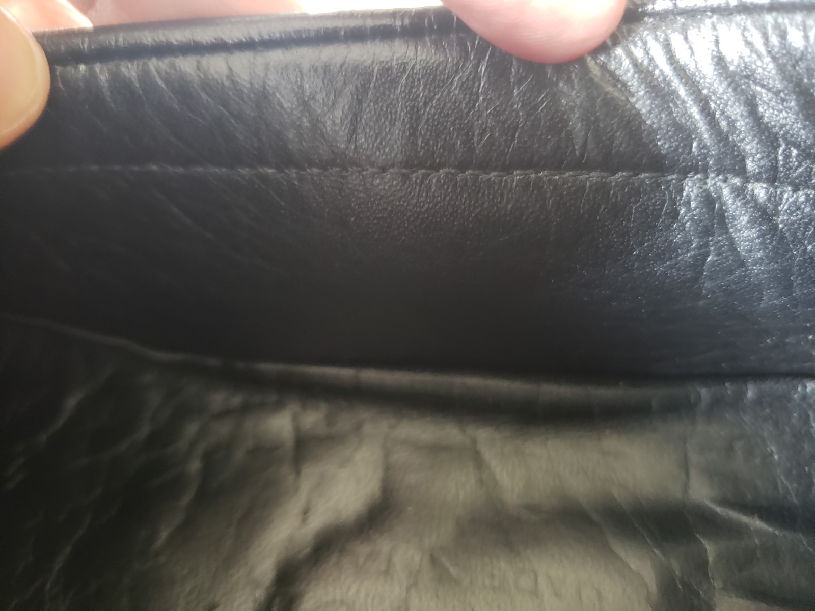 Foto 14 di 21