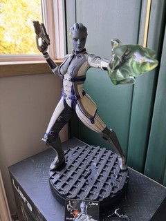 Cabezales Gaming Liara Estatua Mass Effect Escala 3 1/4