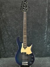 Yamaha BBP35 Pro Series E-Bass 4,41kg Moon Light Blue Gebraucht