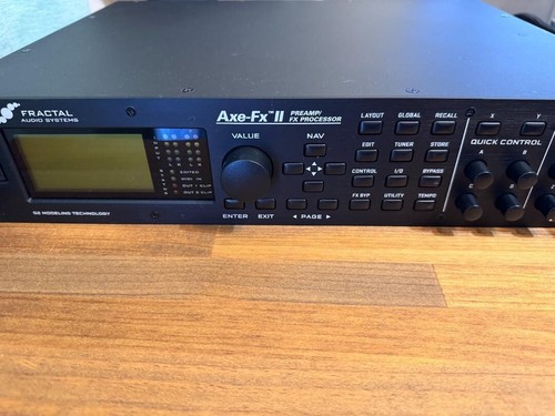 Fractal Audio Axe-Fx II + MFC-101 MkIII + FASLINK XA-1 Adapter & IR Data Set! - Picture 3 of 8