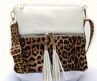Umhängetasche Damen weiss + Leopard Muster mit Quaste Neu