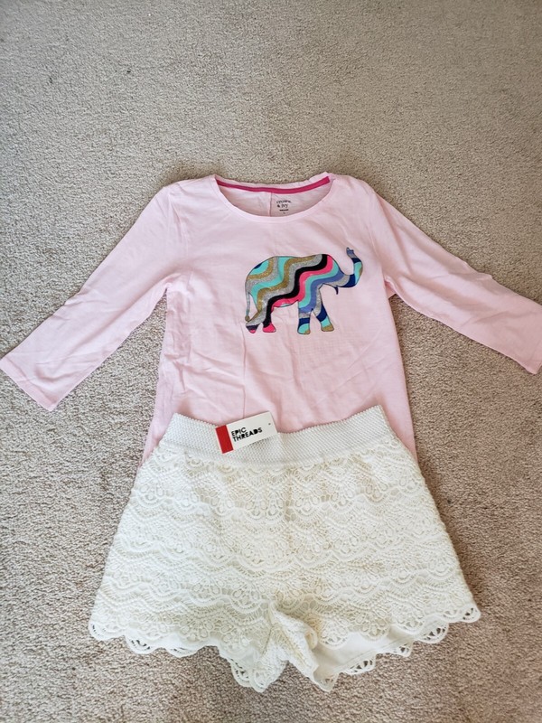 EPIC THREADS Ivory lined lace shorts Size L NWT plus Bonus Top!