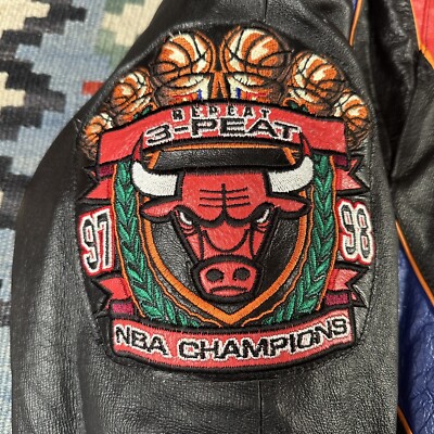VTG CHICAGO BULLS REPEAT 3-PEAT JEFF HAMILTON LEATHER JACKET