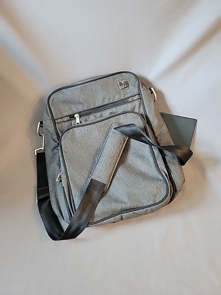 NUEVO CON ETIQUETAS JuJuBe 2016 Cromo Gris Hélice Bolsa de Mensajero Bolsa de Pañales con Cambiador Foto 3 de 4