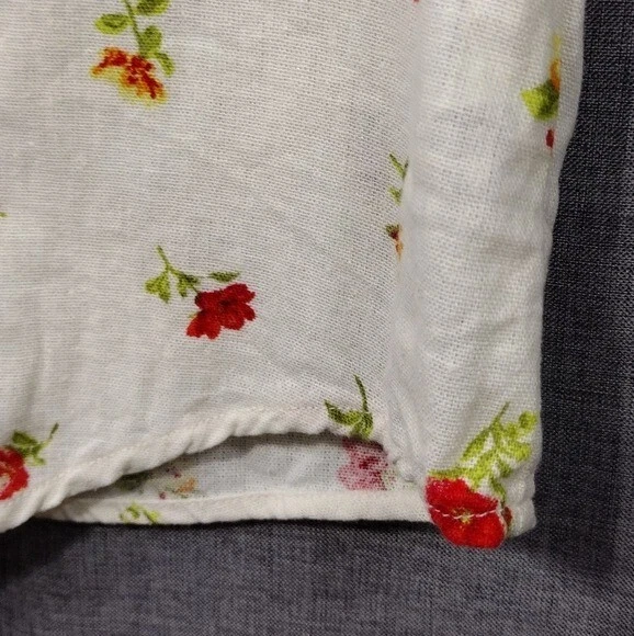 Camisa Forever 21 Mezcla de Lino Floral Abotonada Para Mujer S Blanca Roja Cottagecore Foto 4 de 4