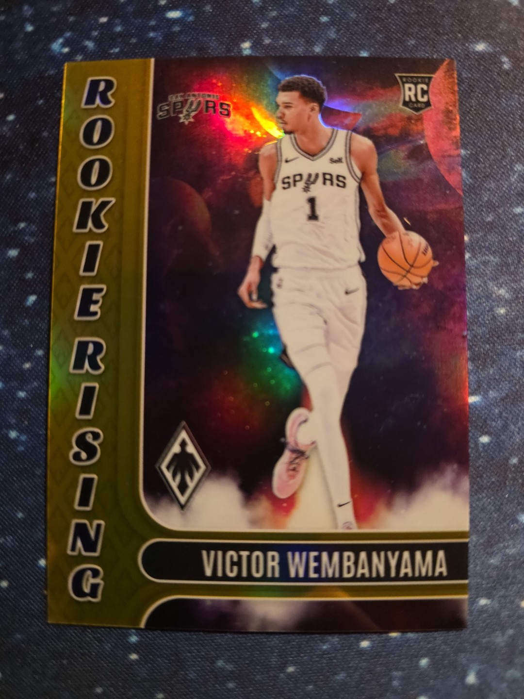 2023-24 Panini Phoenix Rookie Rising Victor Wembanyama #13 GOLD /10 (RC) SSP