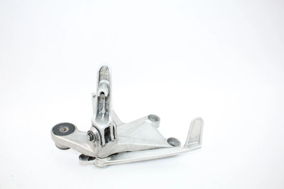 08-09 Clavija reposapiés derecha Honda CBR 1000RR CBR1000RR Foto 3 de 4