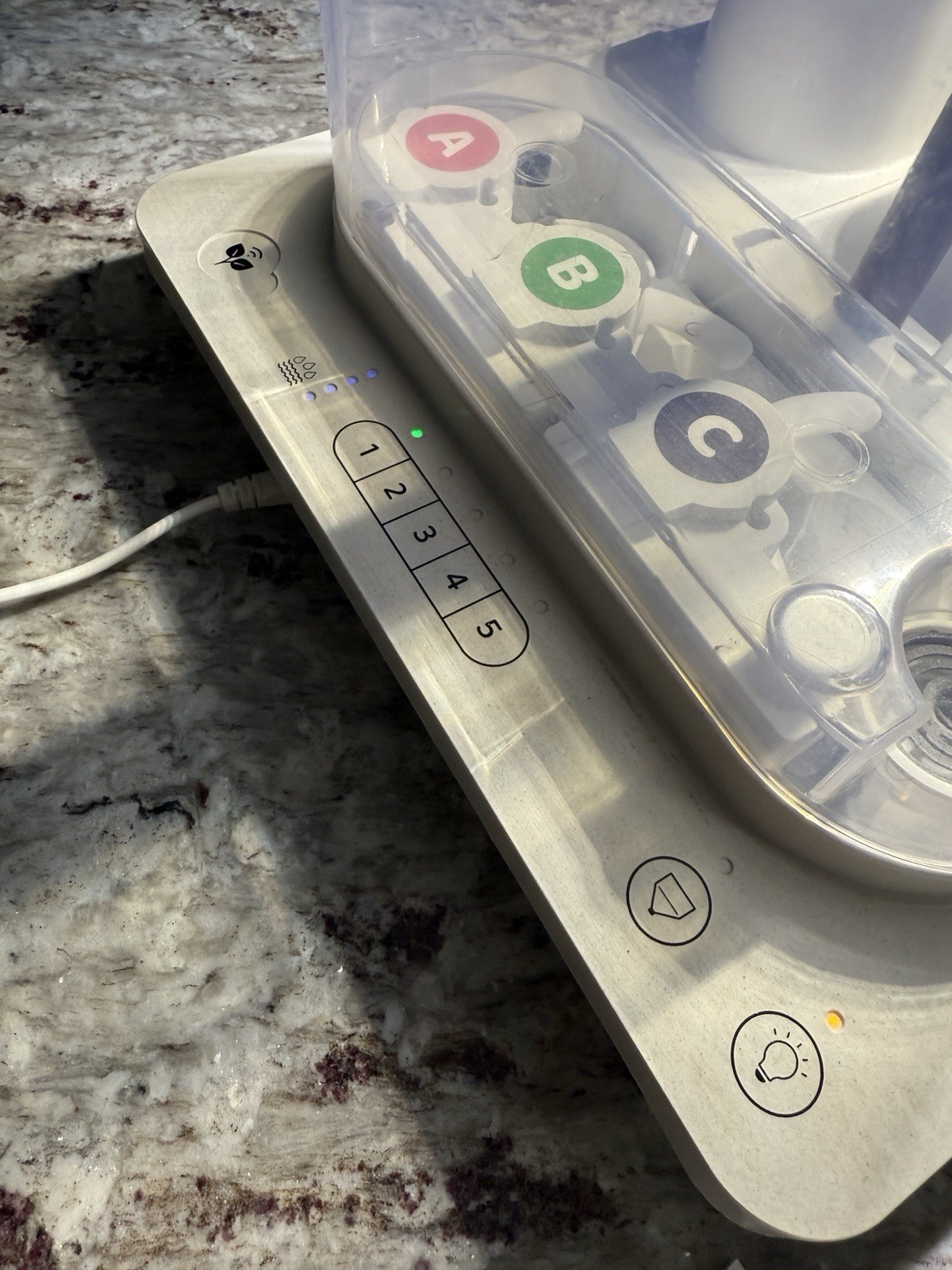 Auk 1 Indoor Garden - w/ Everything You Need To Get Started