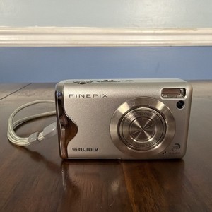 Fujifilm Finepix 30i | eBay