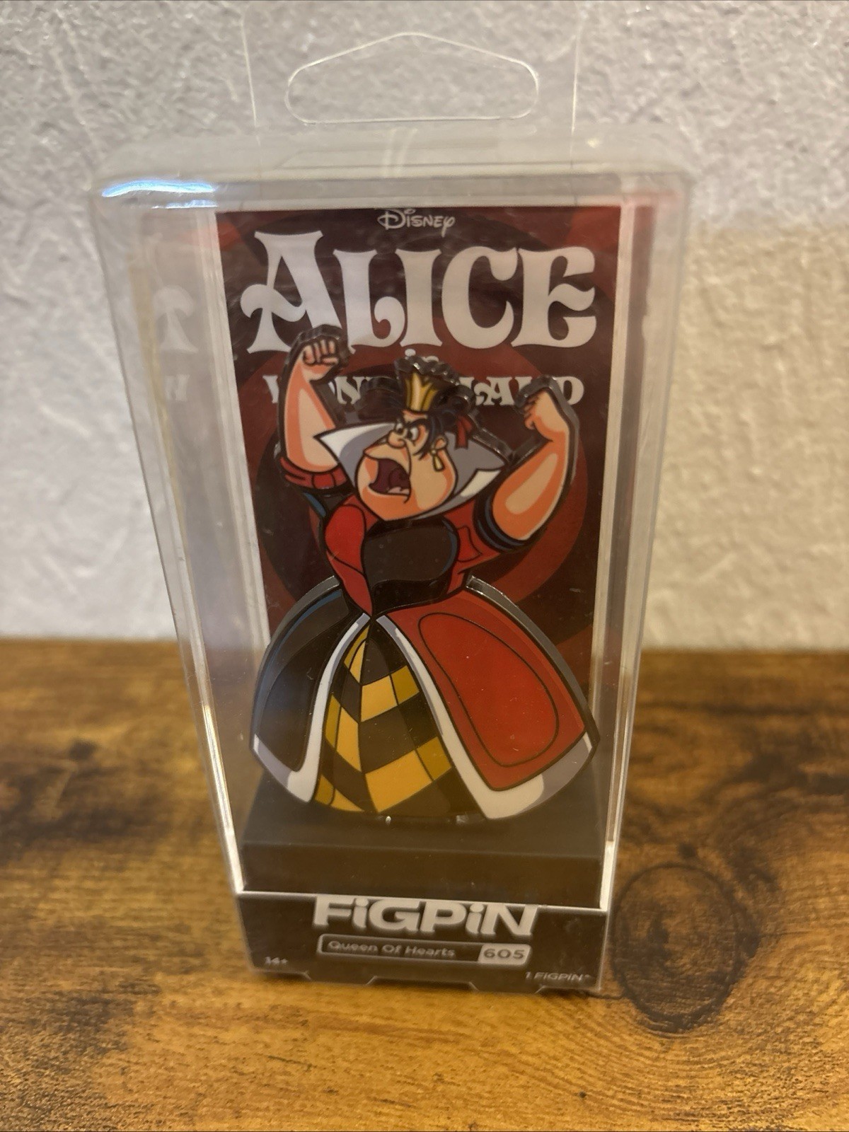 Alice in Wonderland Queen of Hearts FiGPiN Enamel Pin #605